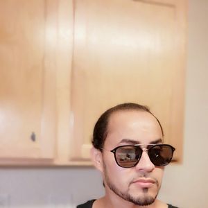 Meet your Posher, Roberto